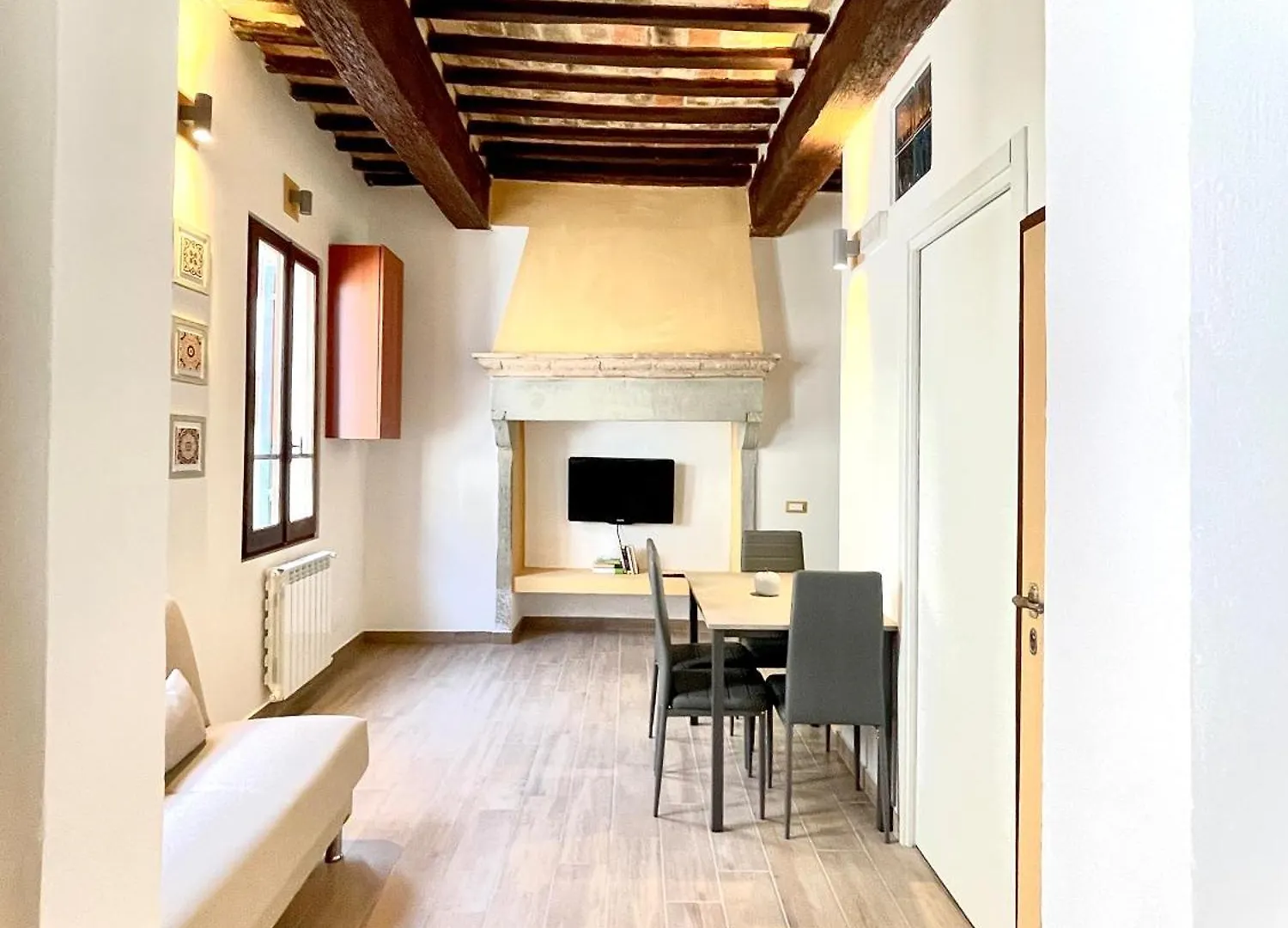 Apartment L'Angoletto Home To Stay Sansepolcro